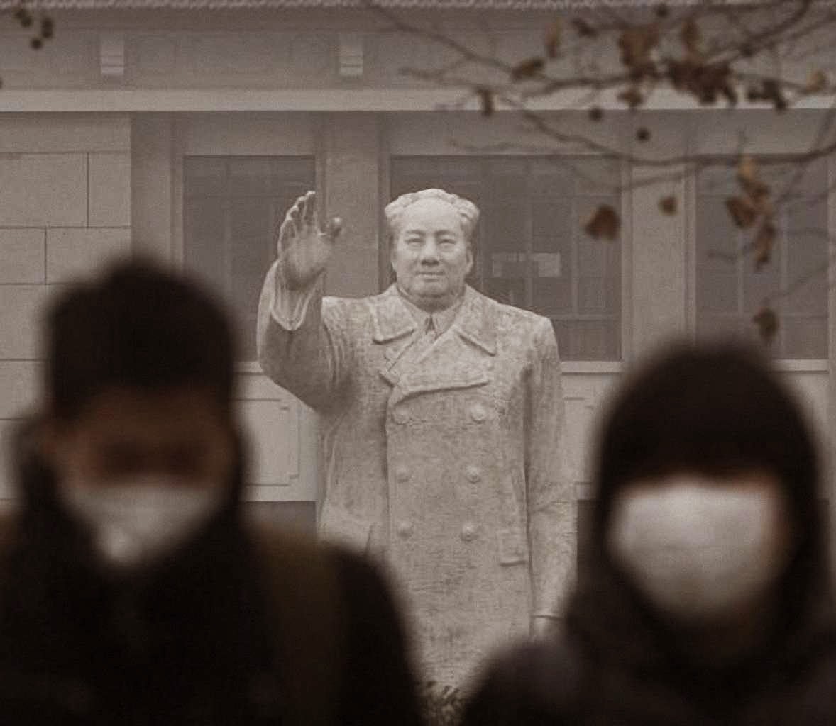 O "grande irmão" Mao Tsé Tung paira sobre dezenas de milhões de intoxicados chineses. O meio-ambiente? Ora o meio-ambiente!