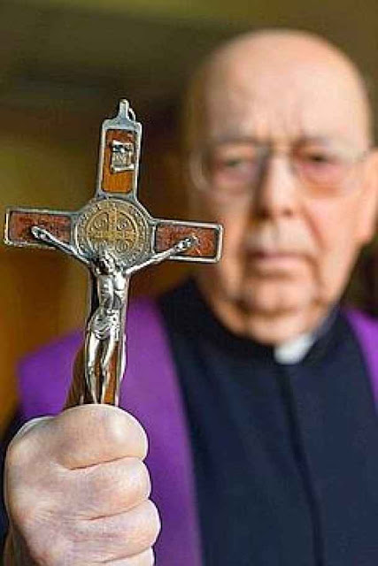 Padre Gabriele Amorth, exorcista oficial da diocese de Roma