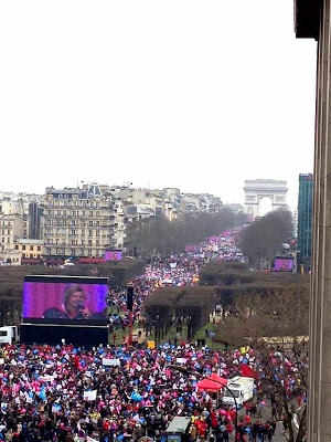 24-03-2013: a manifestação vista desde o fundo