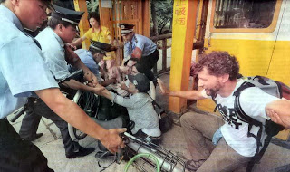 Polícia prende ativistas pro-Tibete, Pequim. Pesadelo chinês