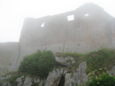 Monségur, último castelo cátaro tomado pelos Cruzados. As Cruzadas